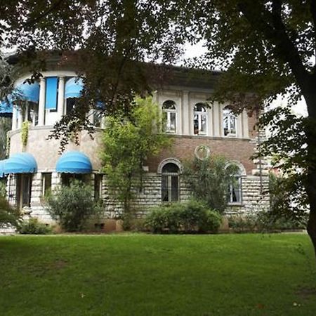Villa V Brescia Exterior foto